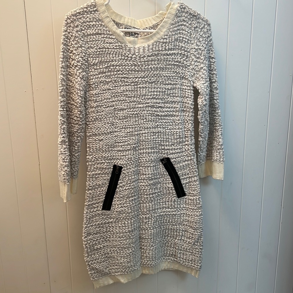 3/$30 dresses!! White and grey sweater dress